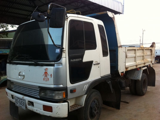 ขายรถบรรทุก 6 ล้อ (ดั้มดิน) ฮีโน่ รุ่น FD (รถประกอบ) เครื่อง HO7D (195 แรงม้า) สภาพสวยมาก ทะเบียนพร้อมโอน ราคาต่อรองได้