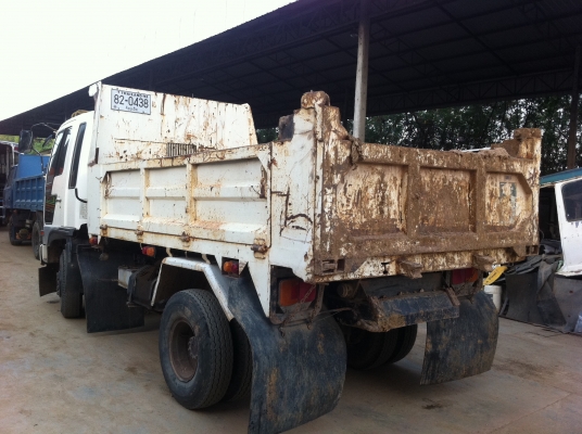 ขายรถบรรทุก 6 ล้อ (ดั้มดิน) ฮีโน่ รุ่น FD (รถประกอบ) เครื่อง HO7D (195 แรงม้า) สภาพสวยมาก ทะเบียนพร้อมโอน ราคาต่อรองได้