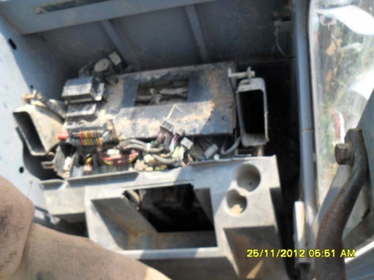 Kobelco SK200_Mark_VSupper ไฟฟ้าตัด สภาพทั่วไปต้องเก็บงานก่อน