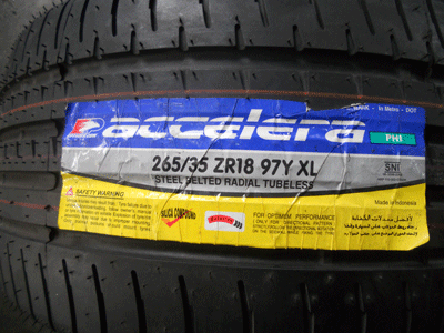 ยาง ACELERA 265/35/18 PHI ราคาถูกๆครับผม