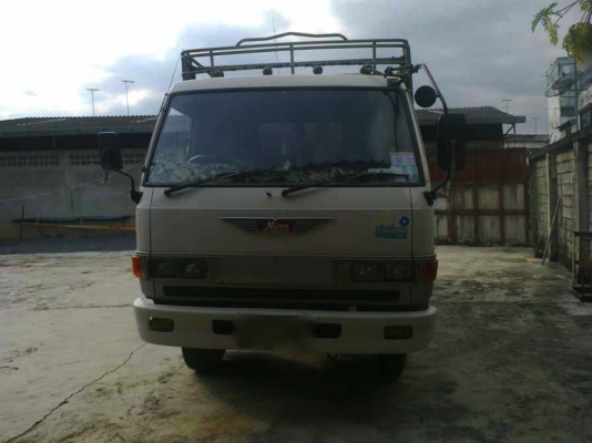 รถฮีโน่ 6 ล้อ KM777  รั่ว  117 แรงม้า   สนใจติดต่อ 081 - 6079515