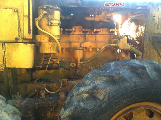 ขายรถเกรดเตอร์ KOMATSU GD 37 เครื่อง CUMMIN