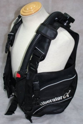 อุปกรณ์สำหรับนักดำน้ำTUSA Bcj-3100 Liberatorพร้อมอุปกรณ์สภาพ 95\% พร้อมใบรับประกัน อุปกรณ์สำหรับนักดำน้ำTUSA Bcj-3100 Liberatorพร้อมอุปกรณ์สภาพ 95\% พร้อมใบรับประกัน