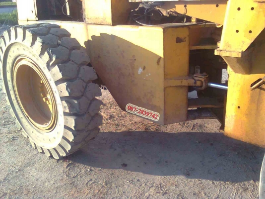 ขายรถตัก KOMATSU 510 เก่านอกเอกสารอินวอยล์