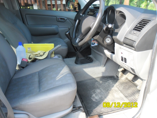 ขายT0YOTA-วีโก้4ประตู-Jรถบ้านขายถูกปี-2010