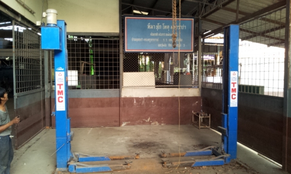 ขายลิฟท์ยกรถ2เสา TMC 3 ตัน สภาพดี