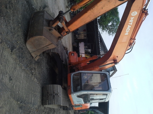 ขายด่วน Hitachi EX120-2  เก่านอกใบแทรค 70  ใช้คันเร่งมือ ราคาไม่แพง