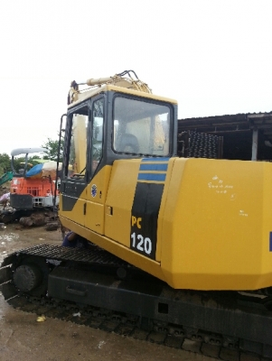 ขายด่วน Komatsu Pc-120 รุ่น5 สภาพเก่าญี่ปุ่น ขายด่วน Komatsu Pc-120 รุ่น5 สภาพเก่าญี่ปุ่น