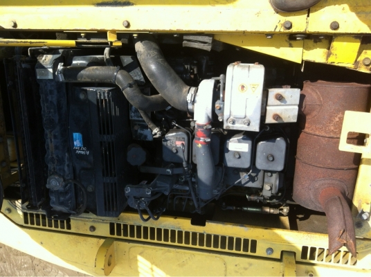 ขาย รถแบคโฮ KOMATSU PC130-6K นำเข้าจากญี่ปุ่น รถปี2003 ไฟฟ้าเต็ม ทำงาน5000ชั่วโมง ติดต่อ 081-2990958 ขาย รถแบคโฮ KOMATSU PC130-6K นำเข้าจากญี่ปุ่น รถปี2003 ไฟฟ้าเต็ม ทำงาน5000ชั่วโมง ติดต่อ 081-2990958