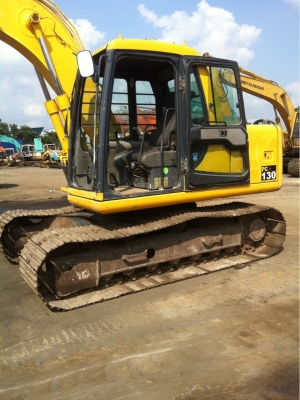 ขาย รถแบคโฮ KOMATSU PC130-6K นำเข้าจากญี่ปุ่น รถปี2003 ไฟฟ้าเต็ม ทำงาน5000ชั่วโมง ติดต่อ 081-2990958 ขาย รถแบคโฮ KOMATSU PC130-6K นำเข้าจากญี่ปุ่น รถปี2003 ไฟฟ้าเต็ม ทำงาน5000ชั่วโมง ติดต่อ 081-2990958