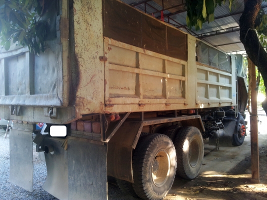ขาย 10 ล้อ ISUZU Rocky นางฟ้า