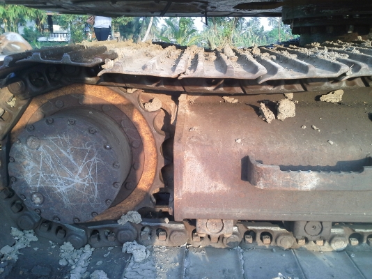 ขายด่วน  CAT312B   เก่านอกยังไม่เคยใช้งานในไทย  สภาพสวย  เครื่องปั้มดีมาก ๆๆ ใบแทรคใหญ่ อาร์มพิเศษ