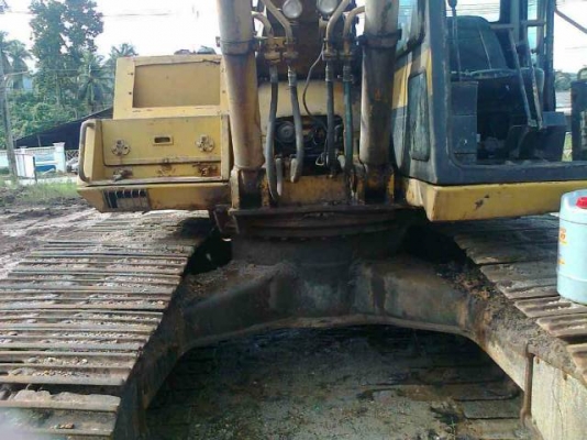 Komatsu PC200-3 เดิม ตามสภาพพร้อมใช้