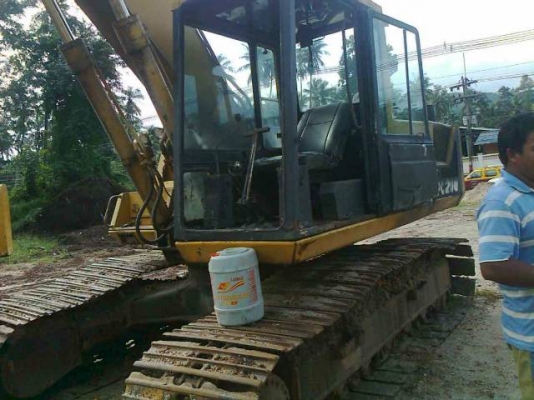 Komatsu PC200-3 เดิม ตามสภาพพร้อมใช้