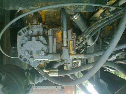 Komatsu PC200-3 เดิม ตามสภาพพร้อมใช้