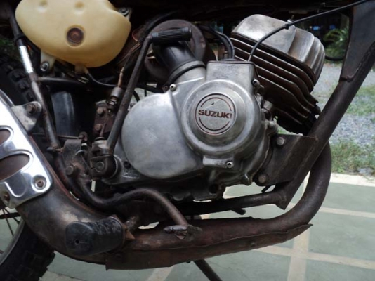 ขาย Suzuki  TS 100 ท่อแซ๊ก สภาพเดิมๆ  มีทะเบียน