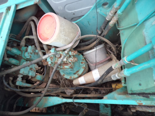 ขายรถแบ็คโฮ โกเบล200 สภาพพร้อมใช้ ขายรถแบ็คโฮ โกเบล200 สภาพพร้อมใช้