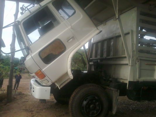 ขายหกล้อยาว7.20ซFF175KAเครื่่องEH700พร้อมใช้งานแท้ห้างรถสวยของเดิมๆทุกส่วน