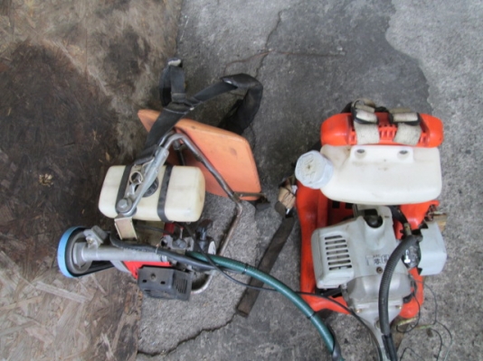 เครื่องตัดหญ้า2จังหวะ ชนิดข้ออ่อน