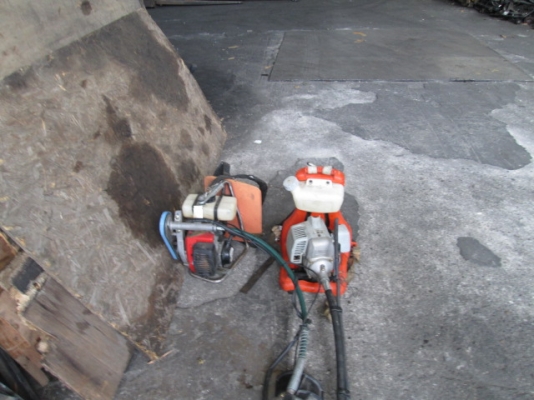 เครื่องตัดหญ้า2จังหวะ ชนิดข้ออ่อน