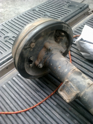 ขายเพลาท้ายวีโก้ทั้งเส้นยกลงจากวีโก้เครื่อง 3000 สภาพพร้อมใช้งานครับ