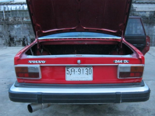 ขายวอลโว่244สวยเดิมวางเครื่องโตโยต้า1Gเกียร์ออโต37000ต่อรองได้