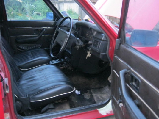 ขายวอลโว่244สวยเดิมวางเครื่องโตโยต้า1Gเกียร์ออโต37000ต่อรองได้