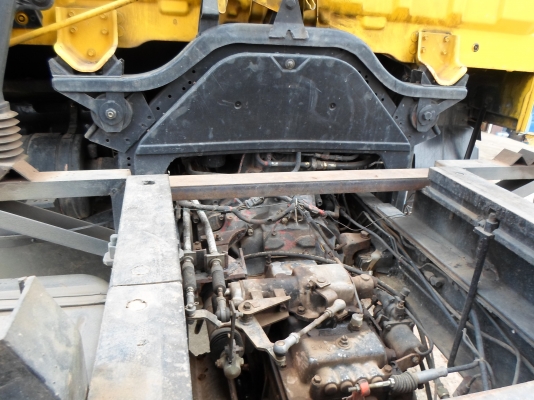 ISUZU   DECA 195 HP  หกล้อดั๊มพ์ รถสวยเอกสารพร้อมโอน