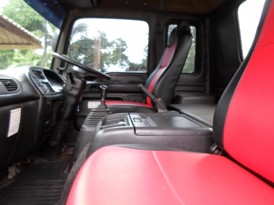 ISUZU   DECA 195 HP  หกล้อดั๊มพ์ รถสวยเอกสารพร้อมโอน