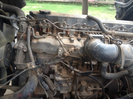 ISUZU   DECA 195 HP  หกล้อดั๊มพ์ รถสวยเอกสารพร้อมโอน