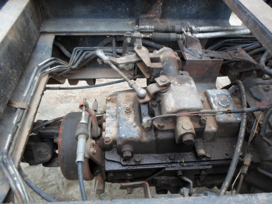 ISUZU   DECA 195 HP  หกล้อดั๊มพ์ รถสวยเอกสารพร้อมโอน