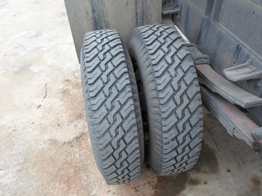 ISUZU   DECA 195 HP  หกล้อดั๊มพ์ รถสวยเอกสารพร้อมโอน