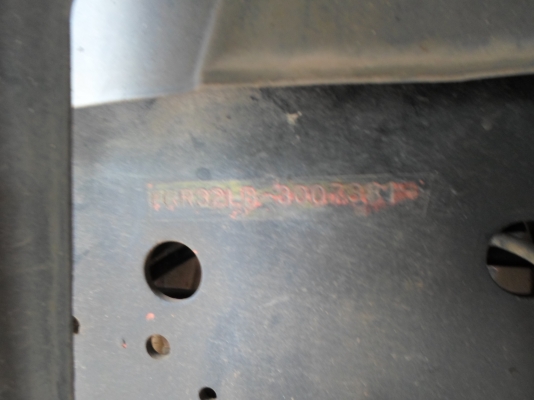 ISUZU   DECA 195 HP  หกล้อดั๊มพ์ รถสวยเอกสารพร้อมโอน