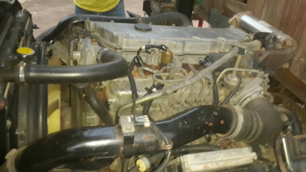 ขายด่วนหกล้อโดยสาร NQR 175แรงสภาพสวยสุดๆปี52เอกสารพร้อมรีโทร0811838154 0843923992 ขายด่วนหกล้อโดยสาร NQR 175แรงสภาพสวยสุดๆปี52เอกสารพร้อมรีโทร0811838154 0843923992