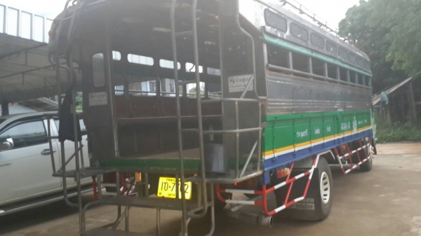 ขายด่วนหกล้อโดยสาร NQR 175แรงสภาพสวยสุดๆปี52เอกสารพร้อมรีโทร0811838154 0843923992 ขายด่วนหกล้อโดยสาร NQR 175แรงสภาพสวยสุดๆปี52เอกสารพร้อมรีโทร0811838154 0843923992