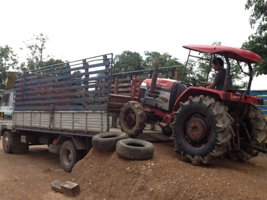 ยันร์ม่า 453 T 4 WD 2 เพลาพร้อมใบมีด เครื่องเกียร์ดี ใช้งานได้ปรกติเดิมๆเลย