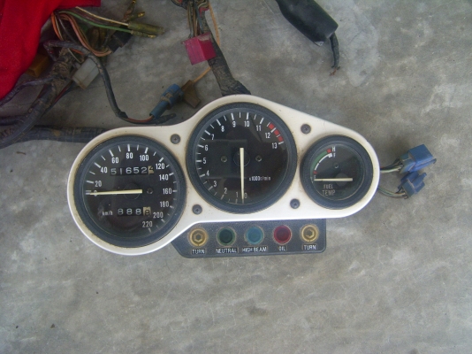 อะใหล่tzm