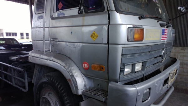 (มี4ชุด...12คัน ) แยกขายหรือเหมา หัวลากทั้งหมด ใช้งานอยู่ทุกคัน.....