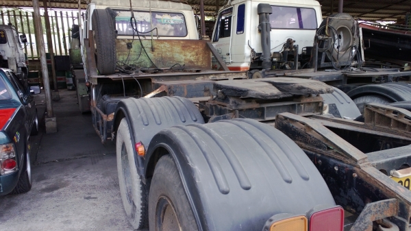 (มี4ชุด...12คัน ) แยกขายหรือเหมา หัวลากทั้งหมด ใช้งานอยู่ทุกคัน.....