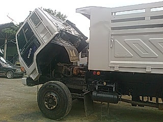 ขายรถ 10 ล้อดัมพ์ ISUZU คัสซีจัมโบ้ 3469055 หัวเก๋งROCKY เครื่อง 6SD1-713201 240 แรงม้า เกียร์ฟูลเลอร์ มีระบบลากพ่วง แอร์เย็นฉ่ำ ปั๊มไฮดรอลิคยกดัมพ์ขนาด 20 ตัน ประกันชั้น 3 เอกสารเล่มทะเบียนพร้อมภาษี 31/3/2557 คัสซีสวย ราคา 950000