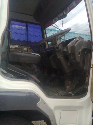 ิืหัวคัซซีFUSO527MA195แรง2เพลา ิืหัวคัซซีFUSO527MA195แรง2เพลา