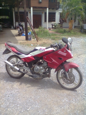 kawasaki kr 150 cc. 12,000