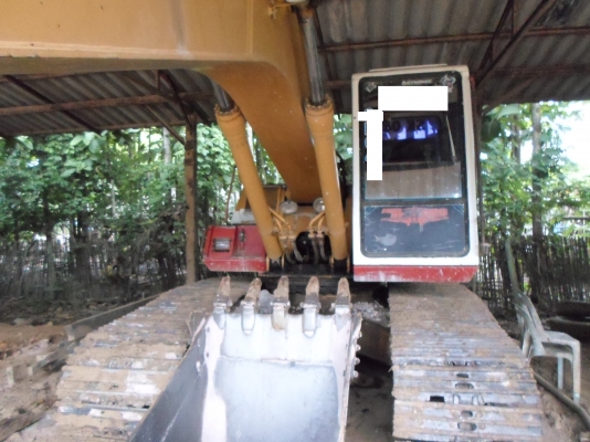 ขายรถแบ็คโฮ KOMAYSU PC -200-5 ตูดแดง ไฟฟ้าครบ แต่จอเสีย