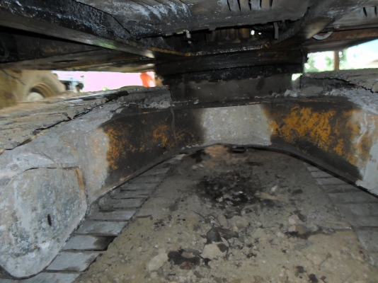 ขายรถแบ็คโฮ KOMAYSU PC -200-5 ตูดแดง ไฟฟ้าครบ แต่จอเสีย