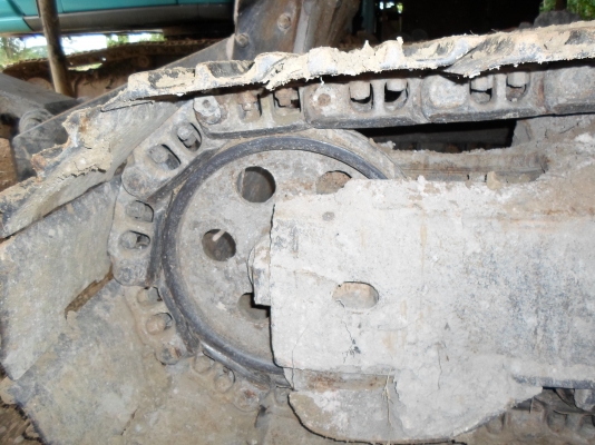 ขายรถแบ็คโฮ KOMAYSU PC -200-5 ตูดแดง ไฟฟ้าครบ แต่จอเสีย