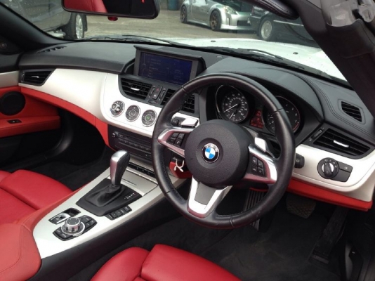 ขาย BMW Z4 E89 ปี2010 รุ่นTop Full Option