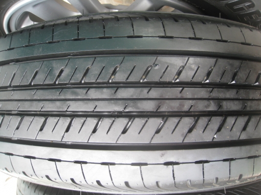 ขายล้อแม็ก All new Isuzu d-max 16"x6.5" et41 6รู139 + ยาง  ปี 12 สนใจติดต่อ เล็กคลองสาม (081-3747940)