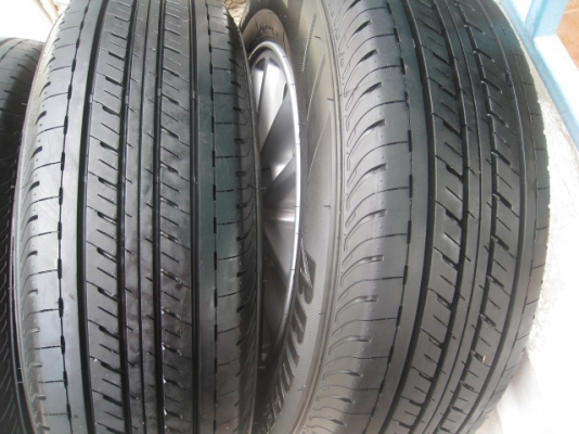 ขายล้อแม็ก All new Isuzu d-max 16"x6.5" et41 6รู139 + ยาง  ปี 12 สนใจติดต่อ เล็กคลองสาม (081-3747940)