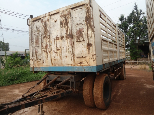 ขายด่วนลูกพ่วงไม่ดั้มสองเพลา พนัสสภาพพร้อมใช้เลย มีสัญญาซื้อขายราคาถูกรีบจอง 0843923995 0811838154