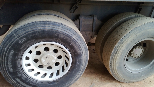 ชายดาวน์...ISUZUยูโร2 FXZ23 270แรง ดั้ม รถบรรทุกน้ำยางสด...